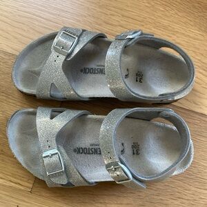 Birkenstock Rio sandals iridescent silver size 31 (US 13)